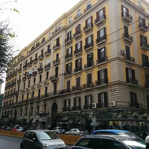 Be Italian Flat Bovio 3*, Naples Italy